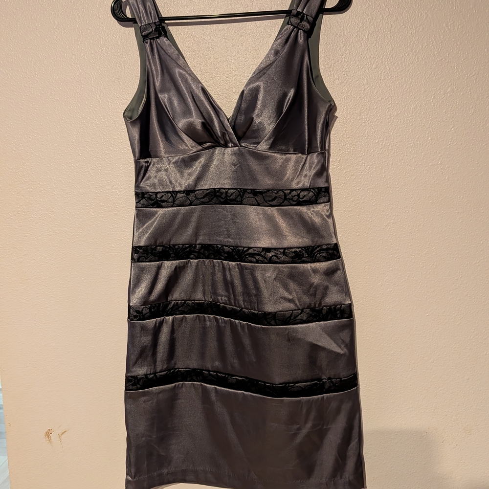 Bisou Bisou Gray and Black Mini Dress